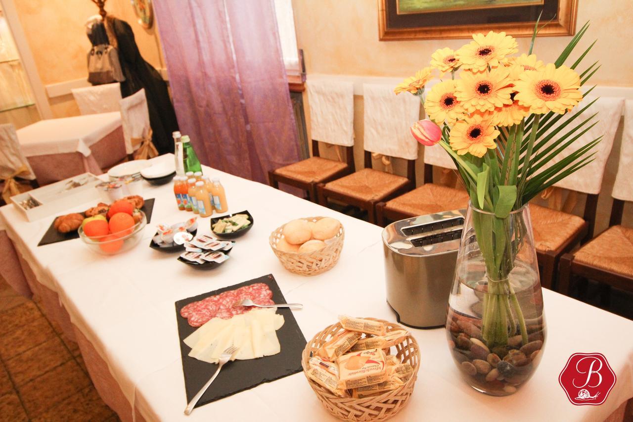 Trattoria Bettola Bed and Breakfast Lonato Buitenkant foto